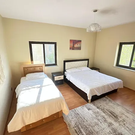 Best Villa - Center Shkoder Holiday home *