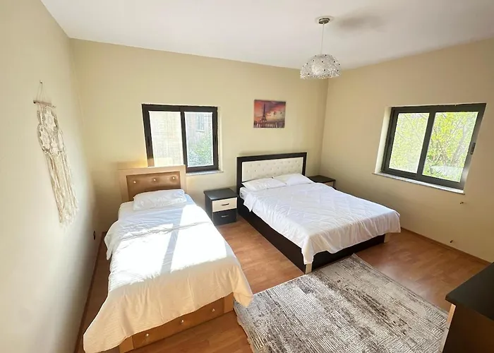 Exclusive Villa - Center Shkoder Tatil Evi *